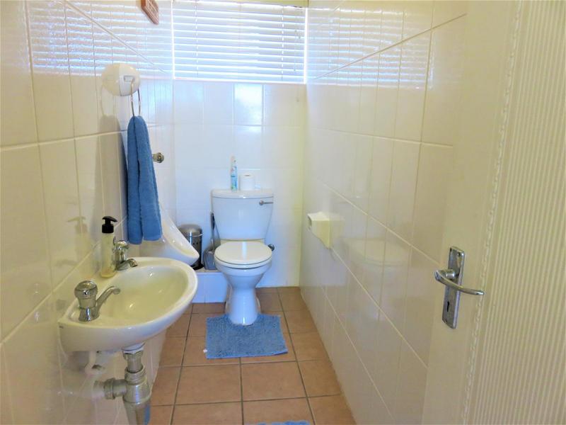 4 Bedroom Property for Sale in Calypso Beach Western Cape